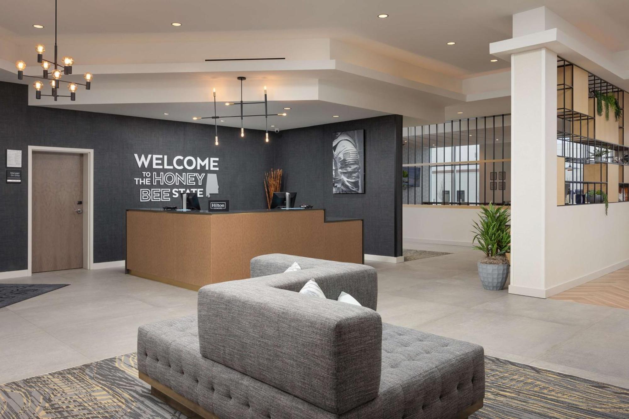 Hampton Inn & Suites Huntsville Downtown, Al Екстериор снимка